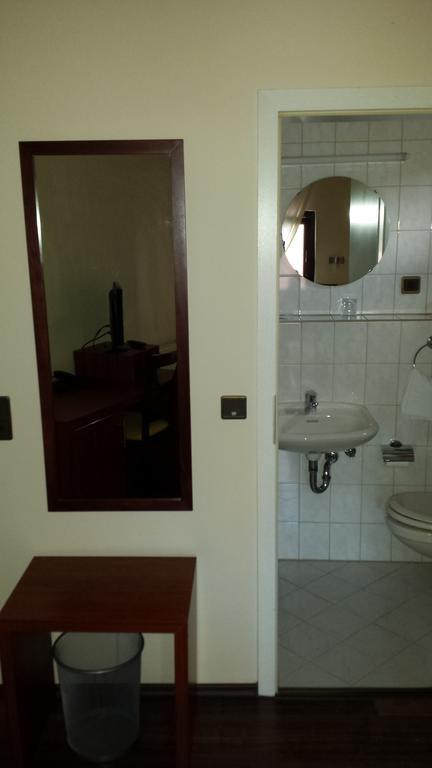 Hotel Restaurant Platamon Feuchtwangen Cameră foto